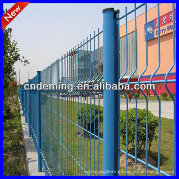 PVC coated iron wire mesh fence